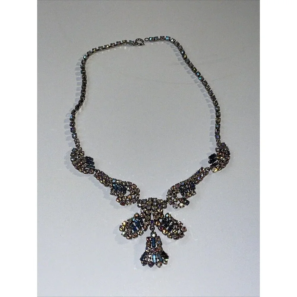 NOS! Vintage Blue Tint Aurora Borealis Rhinestone Necklace Unsigned Foil Back E5